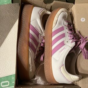 Adidas Sambas Women's 6.5